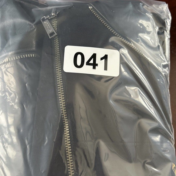 Misook Dress Sz Small Black‎ Shift Dress Leather Trim Long Sleeve Zipper Accent - Picture 7 of 7